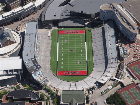 Nippert Stadium West Pavillion | American Institute of Steel Construction