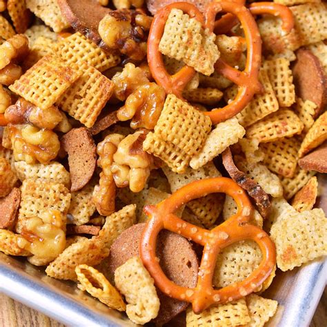 Sweet and Salty Chex Mix Recipe - WonkyWonderful