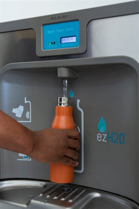 Water refill stations and sustainability at USC — USC News