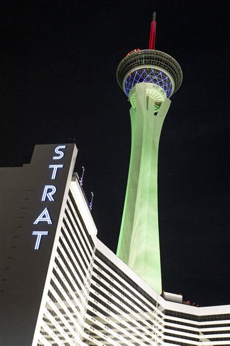 Strat casino in downtown Las Vegas can now operate at 100 percent ...