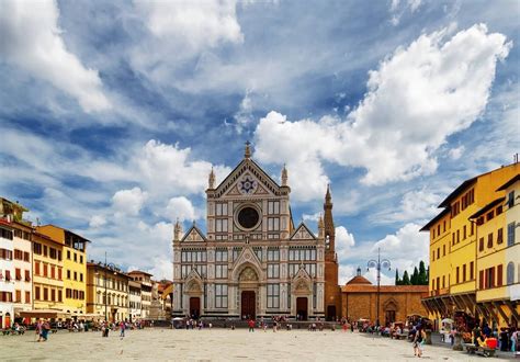 The Basilica of the Holy Cross a Franciscan Masterpiece in Florence – Free Walking Tour Florence
