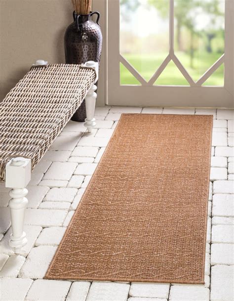 Light Brown 2' 2 x 6' Outdoor Modern Runner Rug | Rugs.com