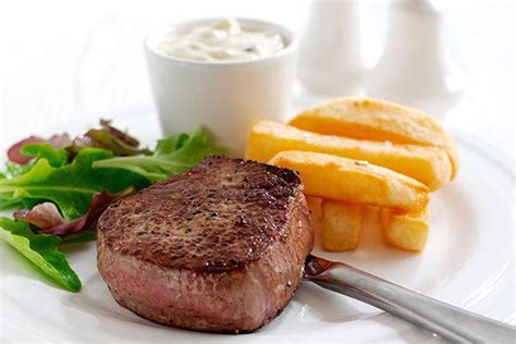 British Beef Fillet Steak 6oz | Buy Fresh British Beef & Steak online ...