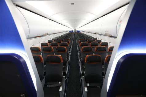 JetBlue's Innovative New A321neo Cabin Interior - Live and Let's Fly