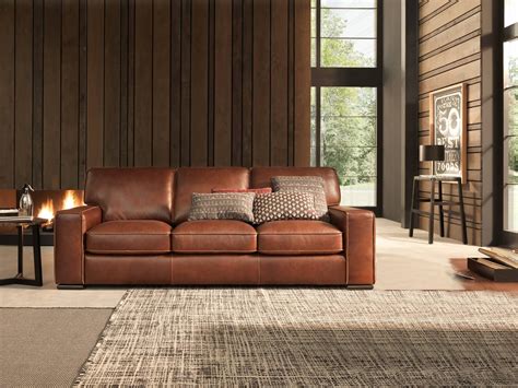 The 30 Best Collection of European Leather Sofas