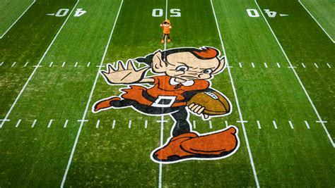 Cleveland Browns Unveil New Field Design With Brownie The Elf At Midfield – SportsLogos.Net News