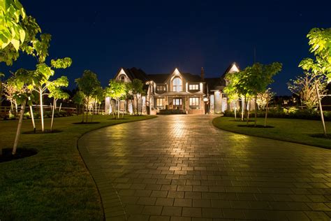 Landscape Lighting for Your Vancouver Property | Landscape lighting ...