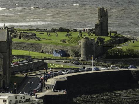 Aberystwyth Castle | VisitWales