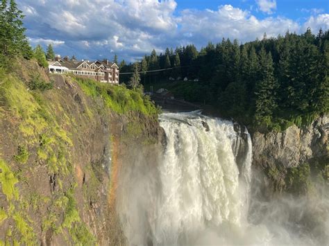 A Day At Snoqualmie Falls - Explore Washington State