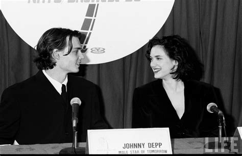 Johnny Depp and Winona Ryder at ShoWest 1990 - JOHNNY DEPP & WINONA RYDER Photo (20715930) - Fanpop