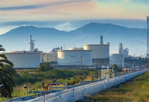 Marathon to convert Martinez Refinery to make renewable fuels - F&L Asia