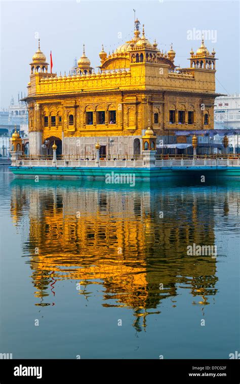 Sikh gurdwara Golden Temple (Harmandir Sahib). Amritsar, Punjab, India Stock Photo - Alamy