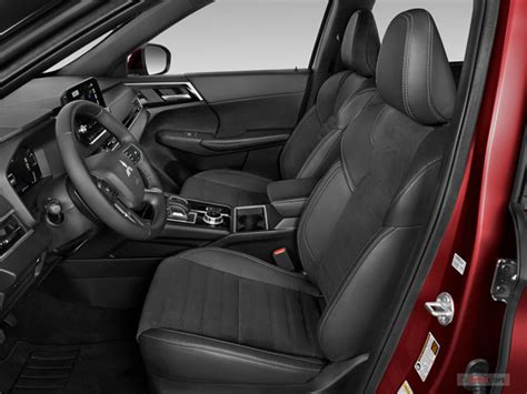 2023 Mitsubishi Outlander: 64 Interior Photos | U.S. News