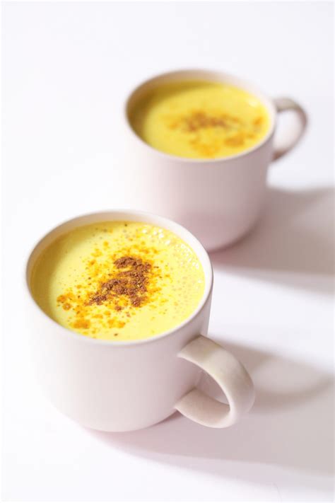 Turmeric Milk: How to Make It, Plus the Health Benefits