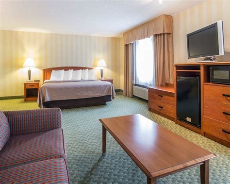 Quality Inn Airport Colorado Springs, Colorado, US - Reservations.com