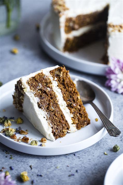 Vegan gluten free, dairy free carrot cake | Free stock photo - 442910