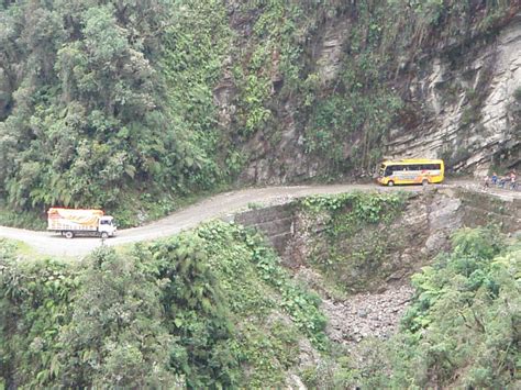 Yungas Road - World`s Most Dangerous Road - Death Road - XciteFun.net