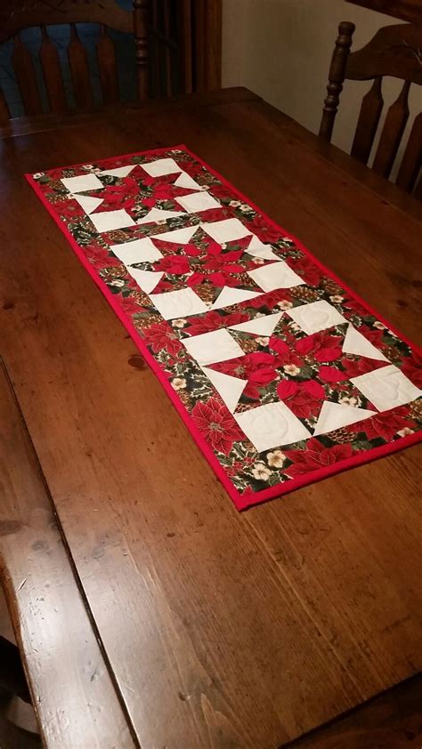 Our Amish Quilted Christmas table runner from Riehls Amish quilt shop ...