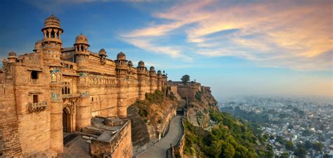 Gwalior Fort: A Gem in Madhya Pradesh | Gwalior Fort Facts