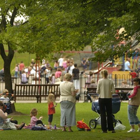 Roath Park - Outdoor Cardiff