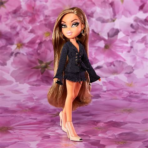 Кукла Братц - Жасмин (Ясмин) (Коллекционная 2018) Bratz Collector Doll Yasmin - купить недорого ...