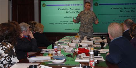 Northern Iowa Community Leaders Meet with Senior Army Leadership | Article | The United States Army