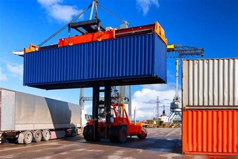 How To Move A Shipping Container By Yourself : Shipping Container Homes ...