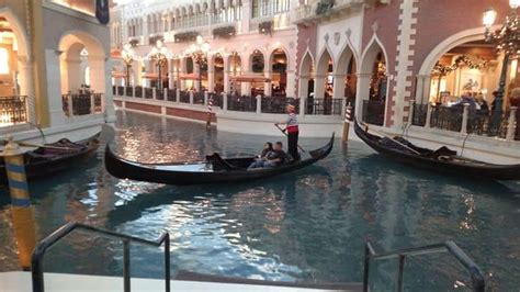 Venetian Gondola Ride: Price, Hours, & Coupons 2021