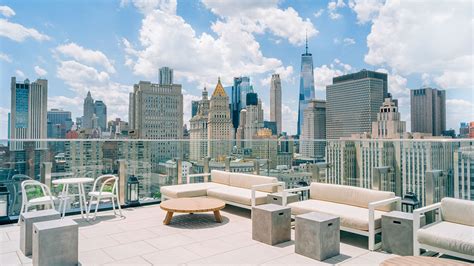 The 12 Best Rooftop Hotel Bars in New York