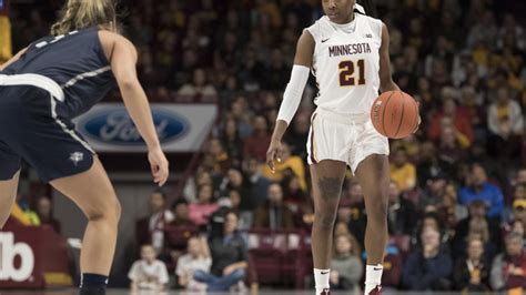 Women's basketball rankings: Minnesota enters AP Top 25, top 5 remain ...