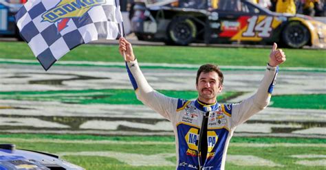 Six in a row: Chase Elliott wins NASCAR's Most Popular Driver award ...