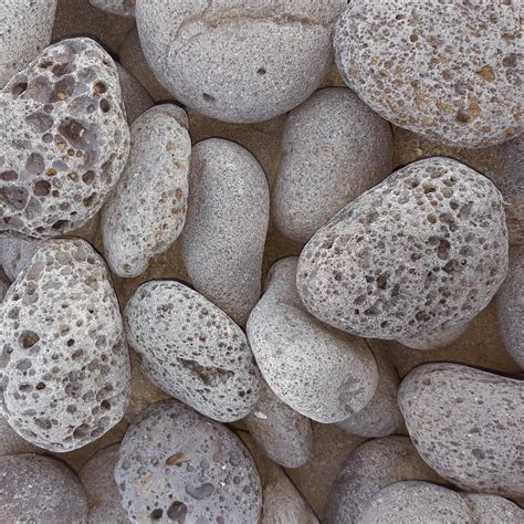 Butler Arts 0.25 cu. ft. 20 lb. 2 in. to 3 in. Black Mexican Beach Lava Rock-BB-Lava-2-3-20 ...