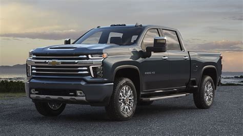 2020 Chevy Silverado 2500HD High Country: More bling, less butch