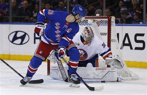 Rangers welcome return of Chris Kreider from 3-game absence against Bruins Thursday night ...