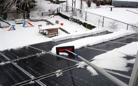 How to Remove Snow From Solar Panels? - Spheral Solar