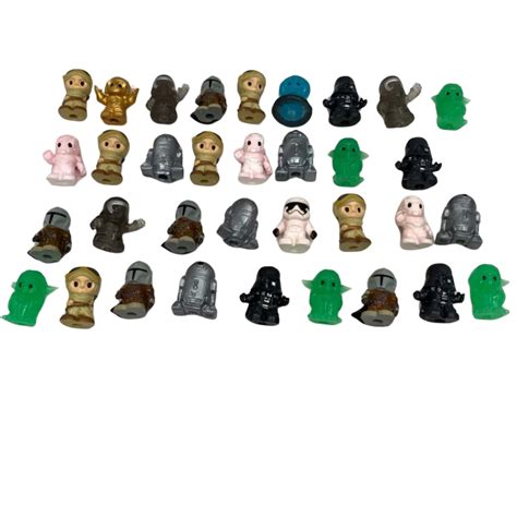 Star Wars Bulk Bundle Lot of Ooshies Pencil Toppers x 35 pieces Doubles Darth Vader Yoda and more.