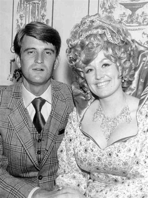 A Romance lasting Decades; Know the Story of Dolly Partons husband of 55 years Carl Thomas Dean ...