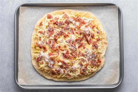 Bacon Pizza Is a Fabulous and Simple Fun Recipe