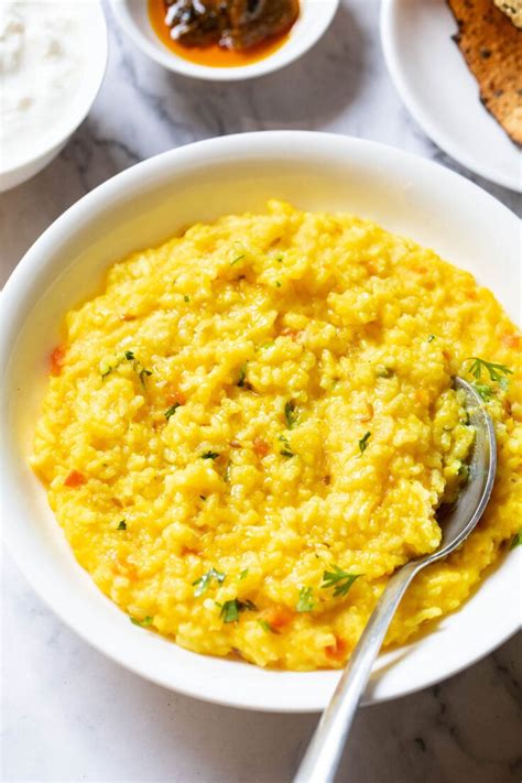 Khichdi Recipe | Easy Moong Dal Khichdi Recipe (Healthy)