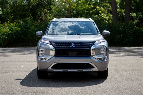 2023 Mitsubishi Outlander PHEV Doesn't Shake Things Up Too Much - CNET