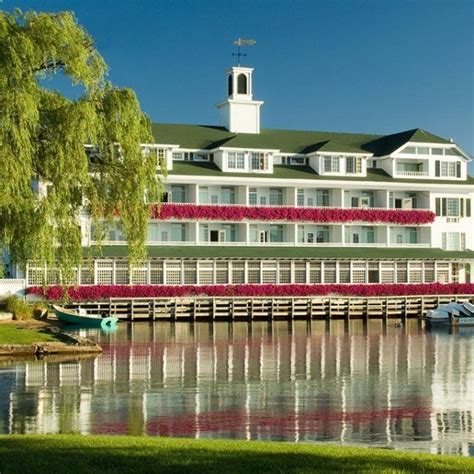 Meredith, NH Hotels on Lake Winnipesaukee | Mill Falls | Lake winnipesaukee, Winnipesaukee, New ...