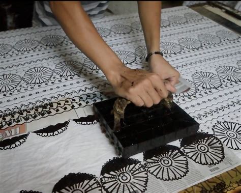 Batik Yang Pembuatannya Menggunakan Canting Cap Disebut Batik - Homecare24