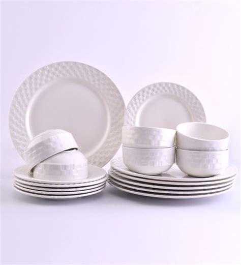 Buy BP Bharat Checkers White Bone China 18-piece Dinner Set Online - Bone China Dinner Sets ...