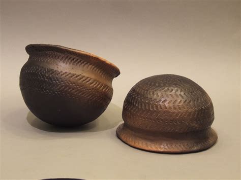 Prehistoric_Pottery