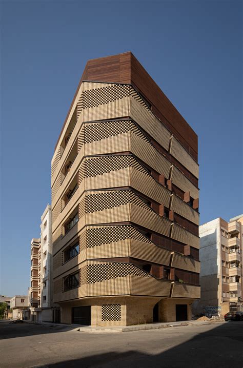 Edifício Residencial Chapireh / Bio-Design Architects | ArchDaily Brasil