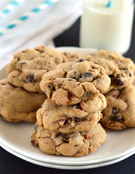 Chocolate toffee pecan cookies - Friday is Cake Night