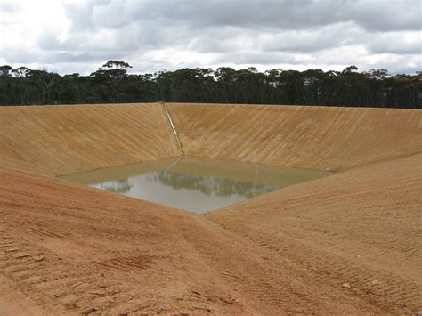 Excavated tanks (farm dams) – Western Australia | Agriculture and Food