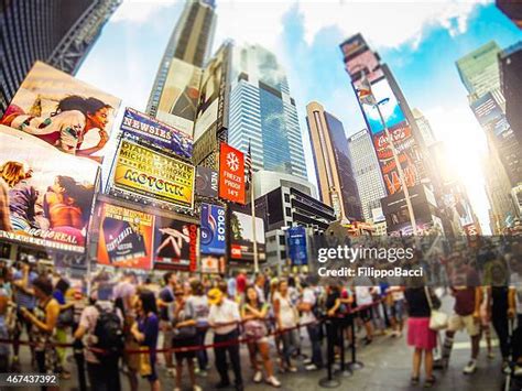 1,329 Times Square Movie Theater Stock Photos, High-Res Pictures, and Images - Getty Images