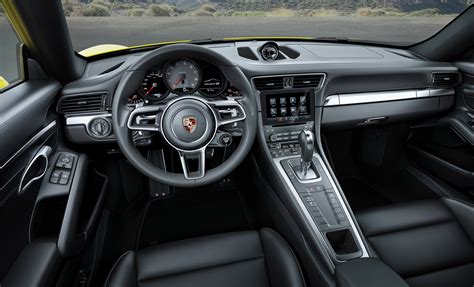 Porsche 911 Carrera (991) цена и характеристики, фотографии и обзор