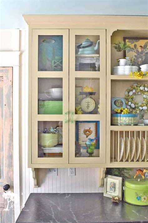 10 Styling Ideas That Make Glass Front Cabinet Displays Beautiful Lora Bloomquist Create Ponder